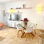 Апартаменти Beach, Parking, Wifi For 5 People!! Фуенхірола