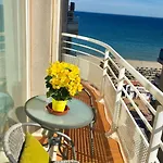 Beach, Parking, Wifi For 5 People!! Апартаменти Фуенхірола