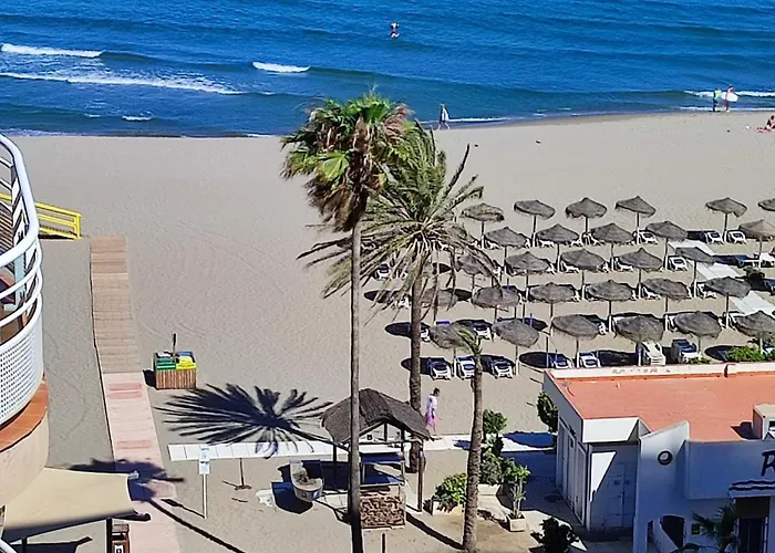 Beach, Parking, Wifi For 5 People!! Apartment Fuengirola