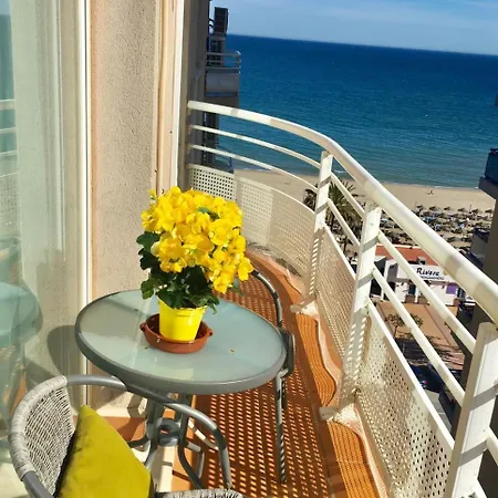 Beach, Parking, Wifi For 5 People!! Apartament Fuengirola